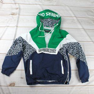 Members Only Pull Over!